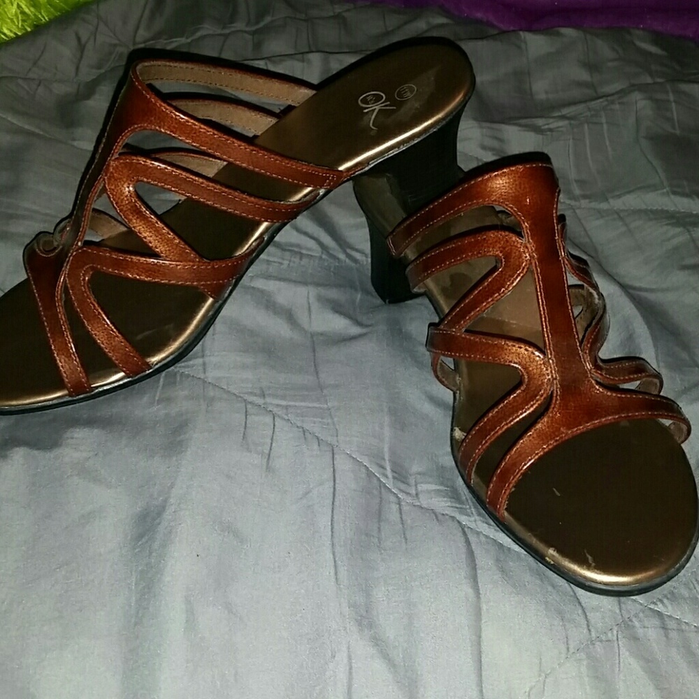 It's OK sandal