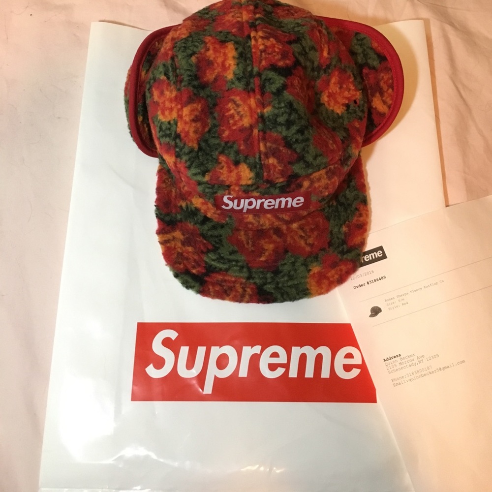 Supreme Roses Sherpa Fleece Earflap Cap size S/M