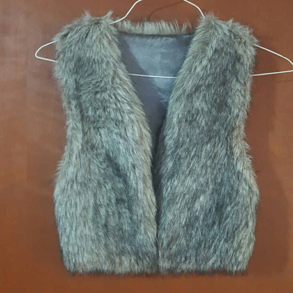 Fur vest