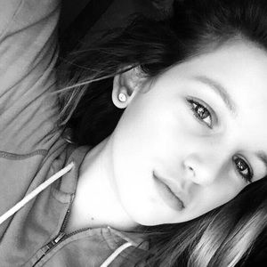 Meet your Posher, Tera