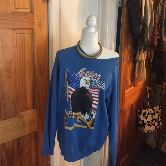 Sweatshirt - Picture 2 of 2