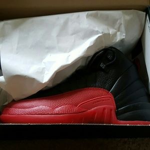 Air Jordan 12 Retros 6.5y that's a 8.5 in women.