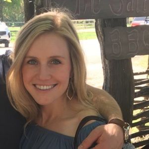 Meet your Posher, Christine