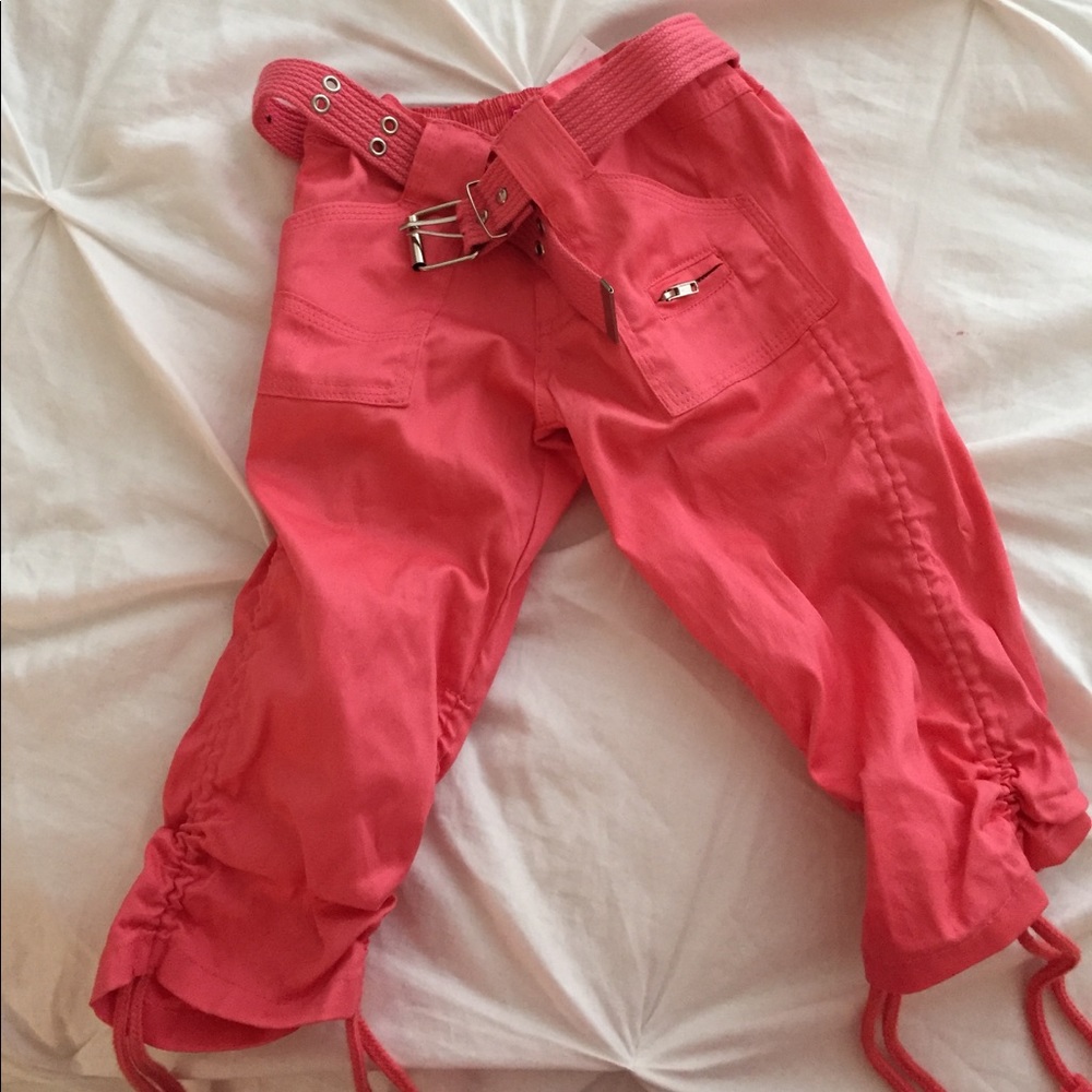 AK Coral Crops Girls