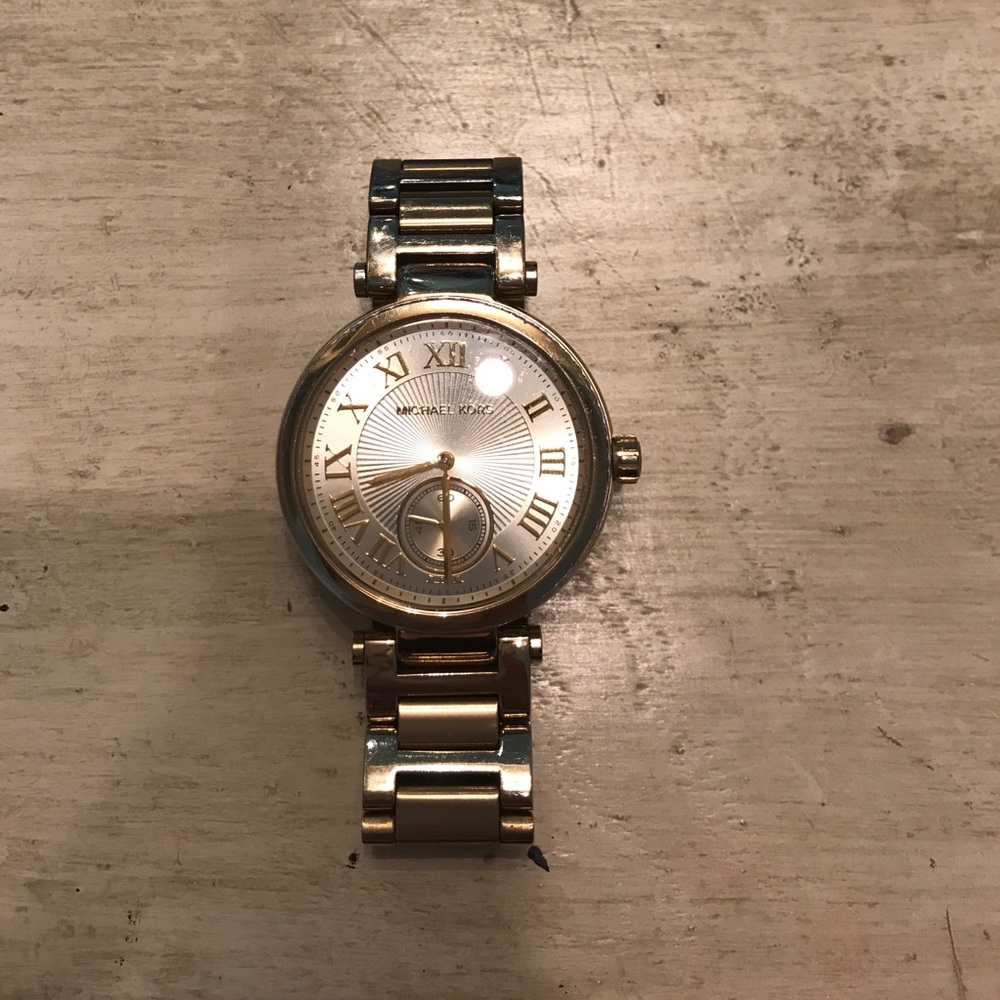 Michael Kors Watch - Picture 2 of 4