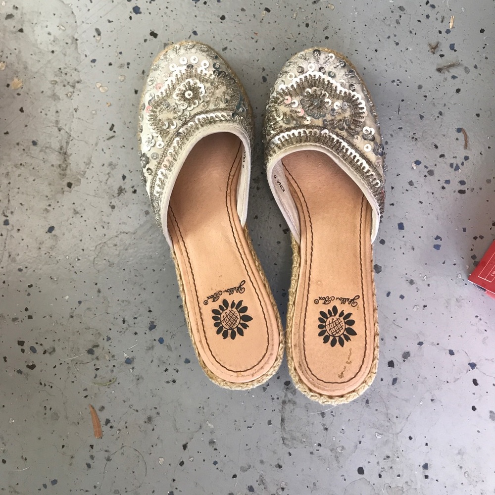 Yellow box shoes