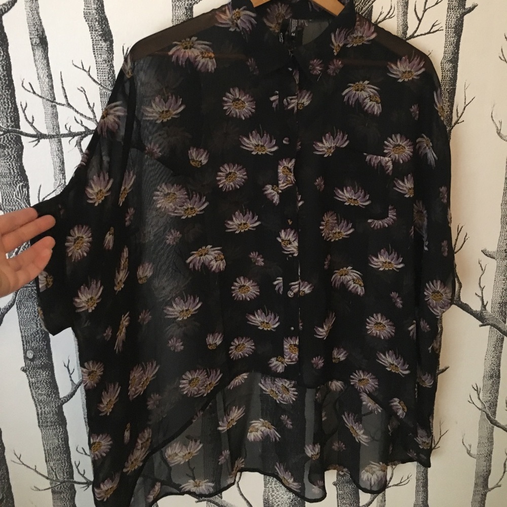 Daisy Blouse - Picture 2 of 3