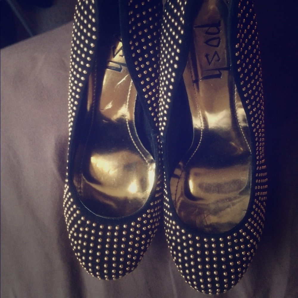 Size 9-9 1/2 shoe