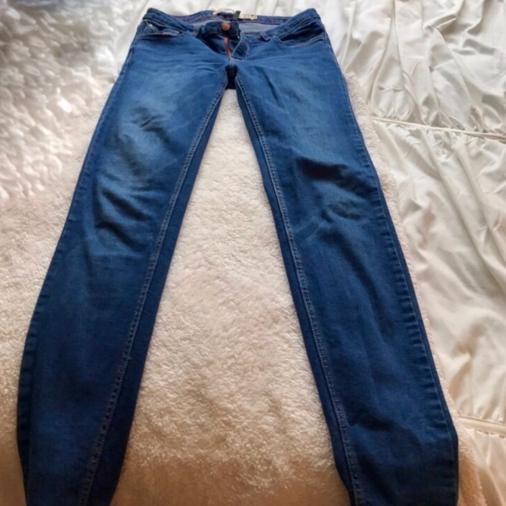 Zara Jeans Size 6 Slim
