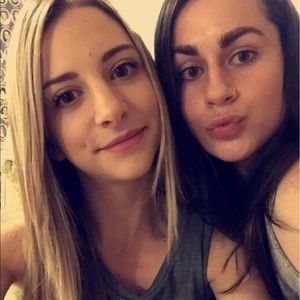 Meet your Posher, Talia