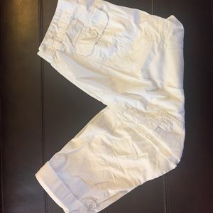 Calvin Klein white rolled capris