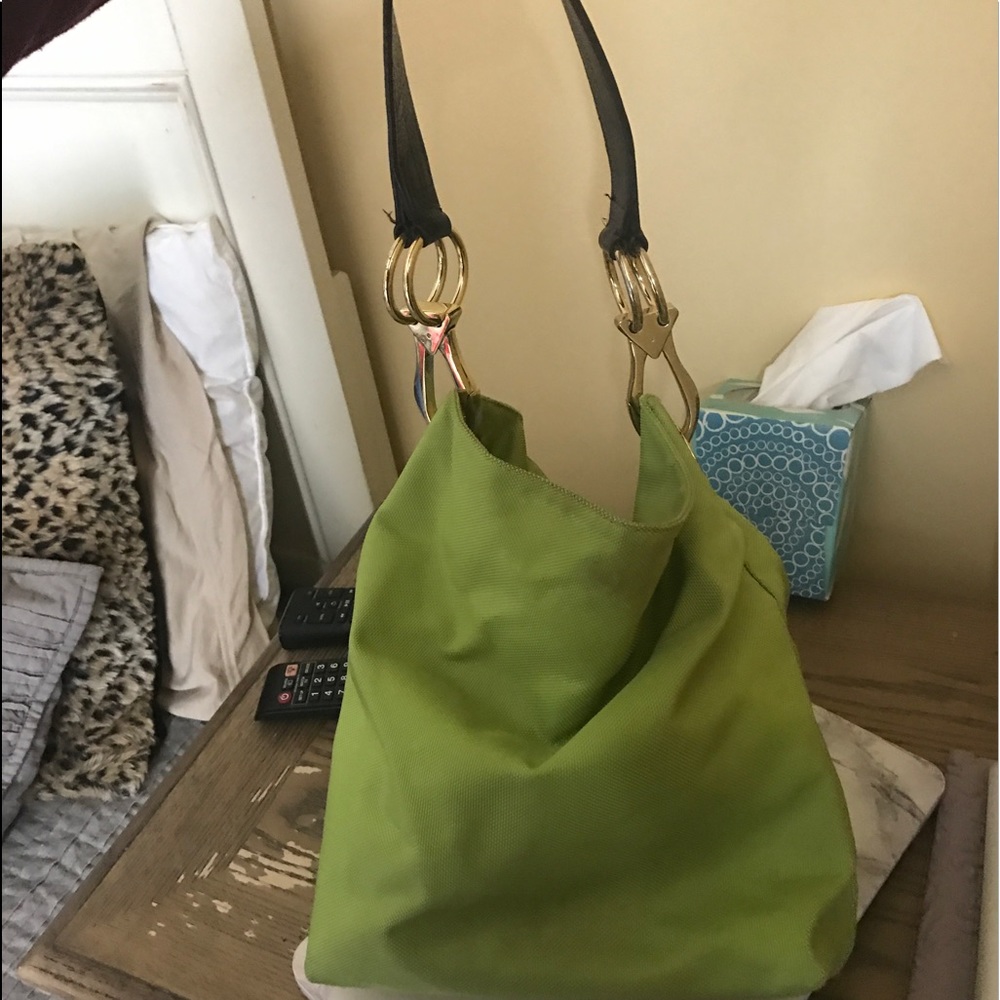 Bright Green Bag with Beautiful Interior!