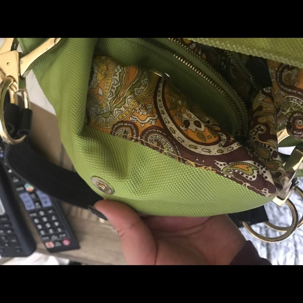 Bright Green Bag with Beautiful Interior! - Picture 3 of 4