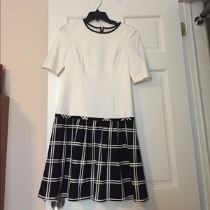 Eliza J size 4 dress