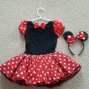 Minnie mouse costume - size 3T-4T