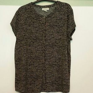 Flash Sale! Dana Buchman Business Blouse