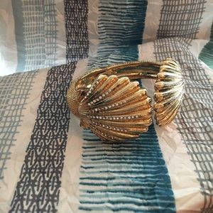 Lilly Pulitzer Shell Cuff