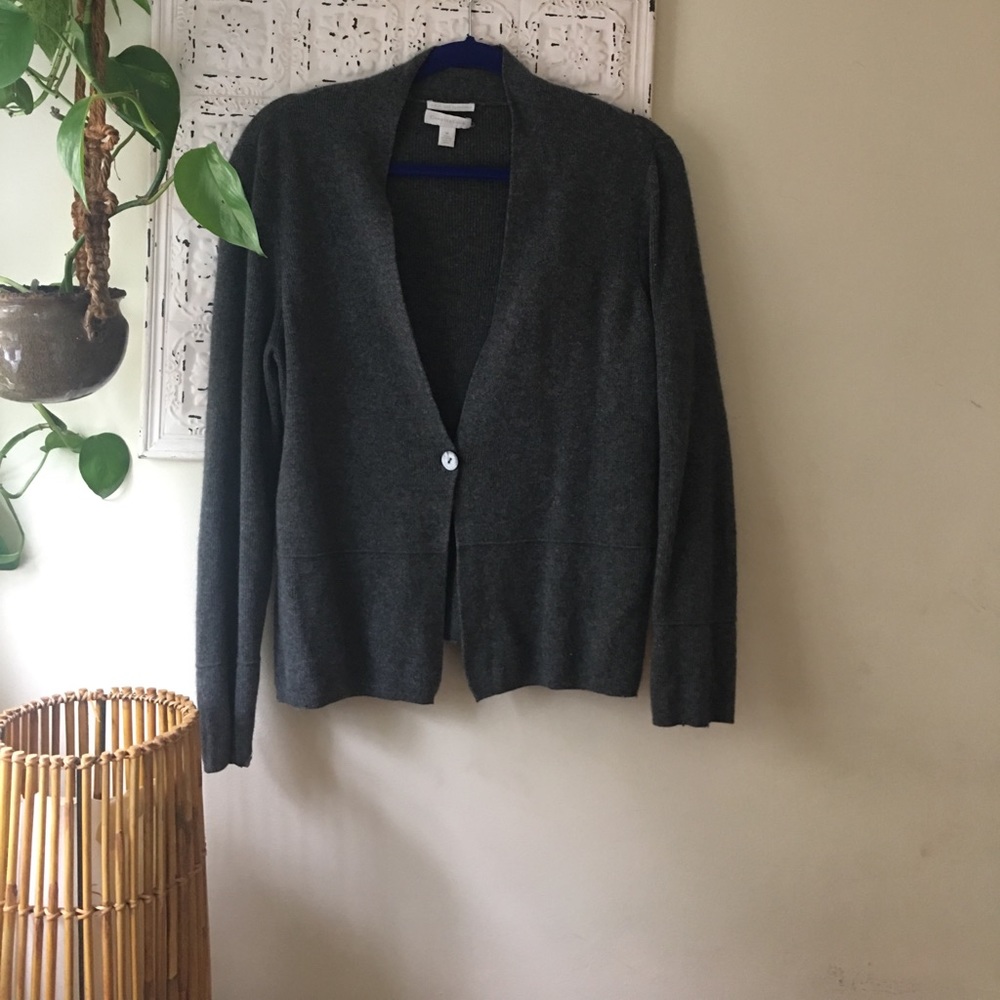 100% cashmere sweater!