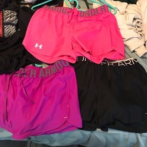 3 pairs of underarmour shorts