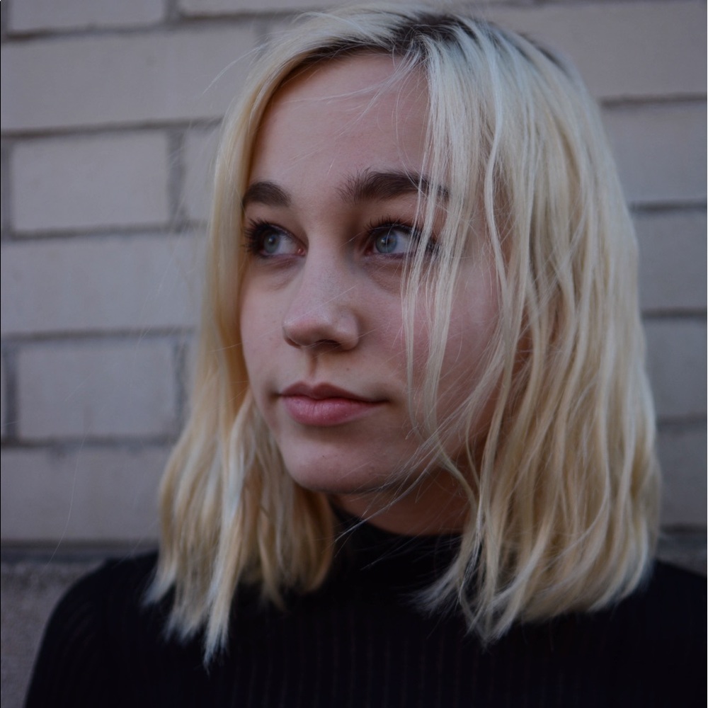 Meet your Posher, Madeline