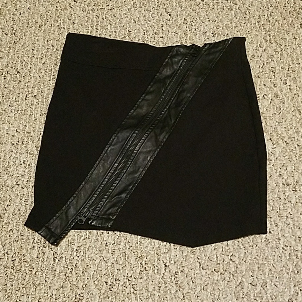 Mini skirt.