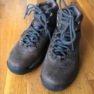 Timberland's Women's white ledge hiking boot