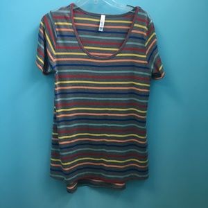 Lularoe Classic Tee!