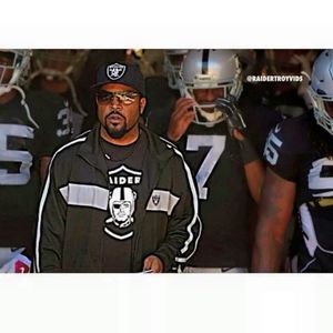 Meet your Posher, Jon jon