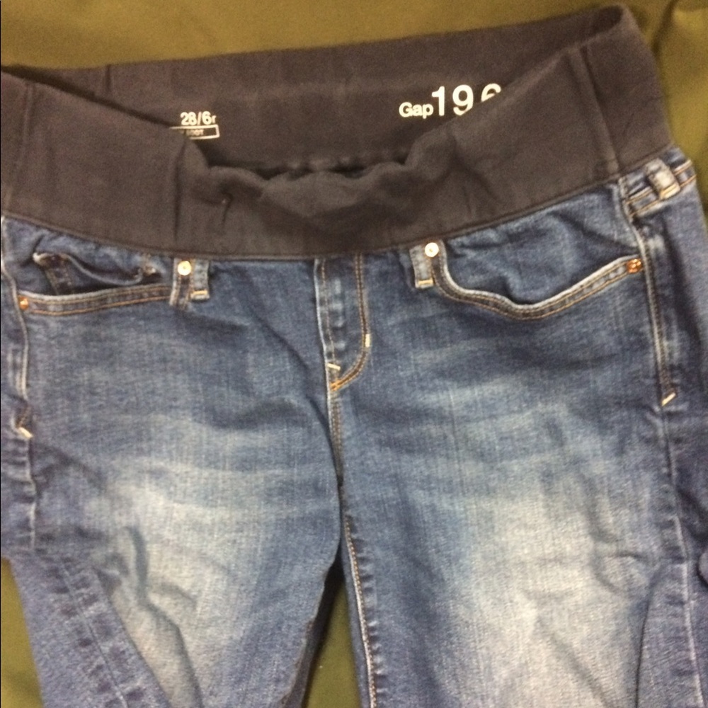GAP maternity