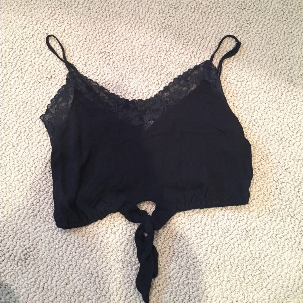 Black cropped top