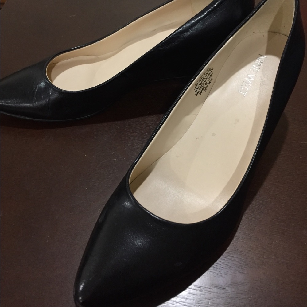 Nine West Black Flats