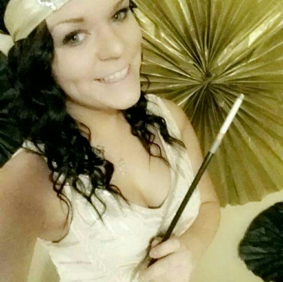 Meet your Posher, Michelle - Picture 2 of 8