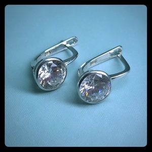 Sterling silver hang earrings