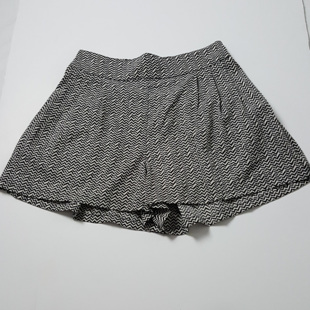 American Eagle Striped Short Size Small
