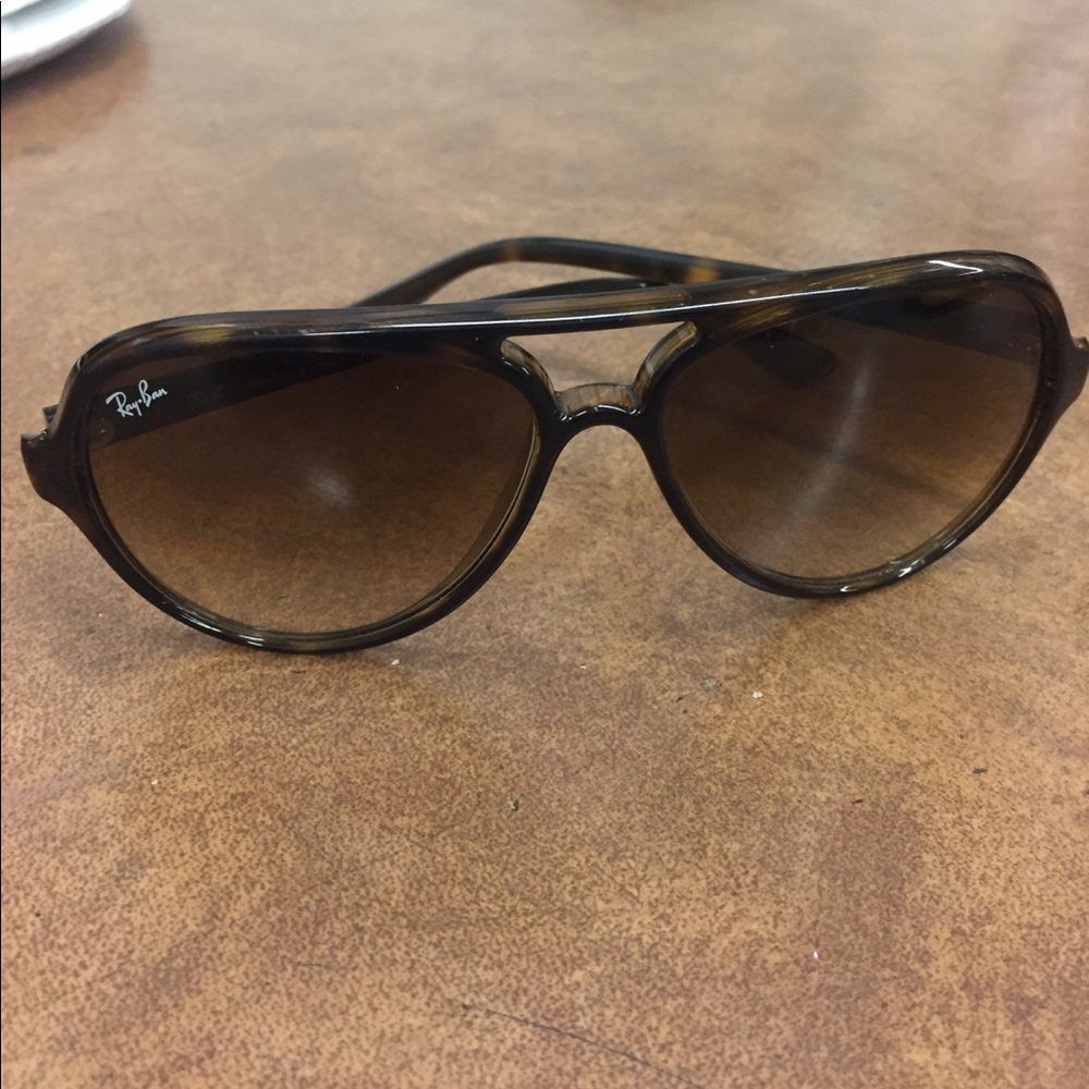 Ray ban sunglasses