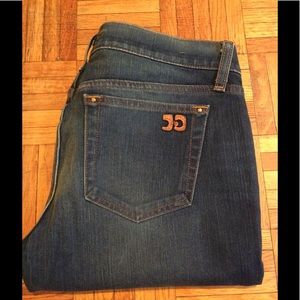 Joe's Jeans- Slim/Straight Fit