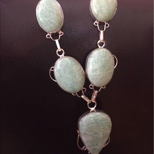 Chunky fashion gemstones necklaces. blue/yellow