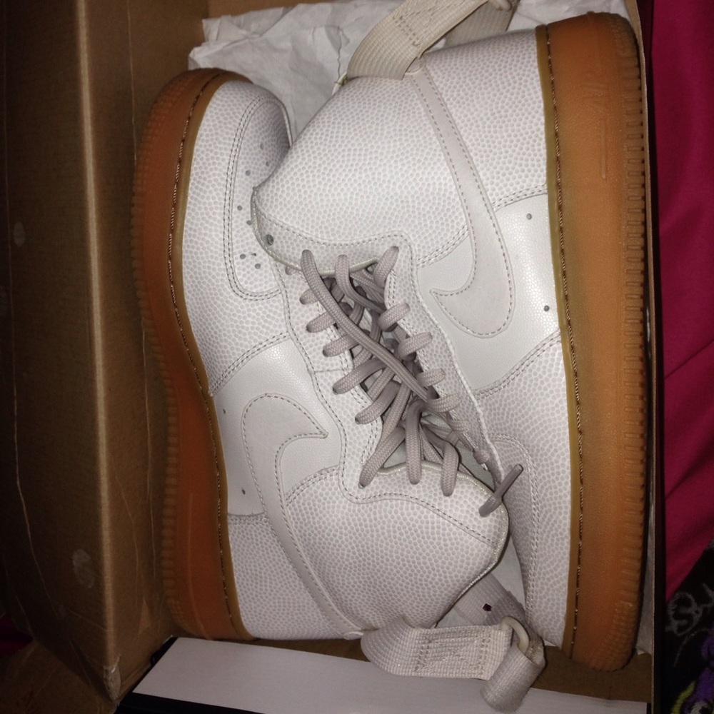 Women's Nike Air Force 1 HI SE
