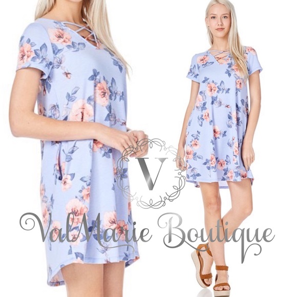 📍SZ L LEFT - Baby French Terry Blue Floral Dress - Picture 3 of 3