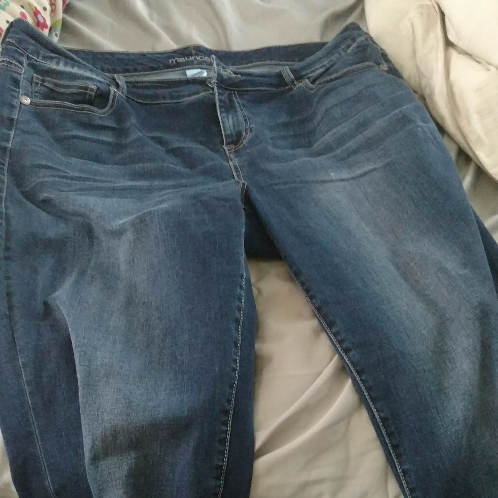 Maurices capris