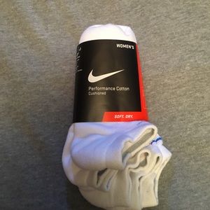 Nike 3pk women's socks. Performance cotton