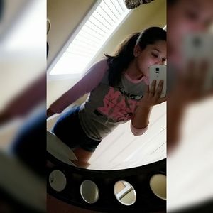 Meet your Posher, Allison