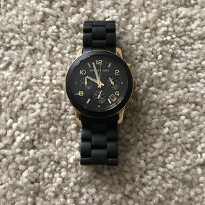Michael Kors Black Silicone Catwalk Watch