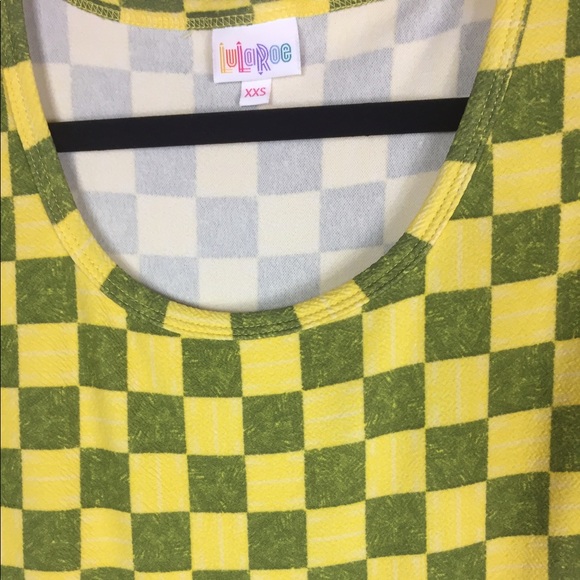 Nicole - Picture 2 of 3