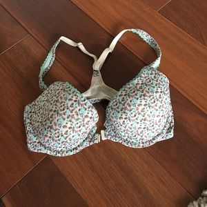 Racer back Victoria Secret bra with front clip