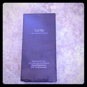 Tarted Amazonian clay full coverage foundation