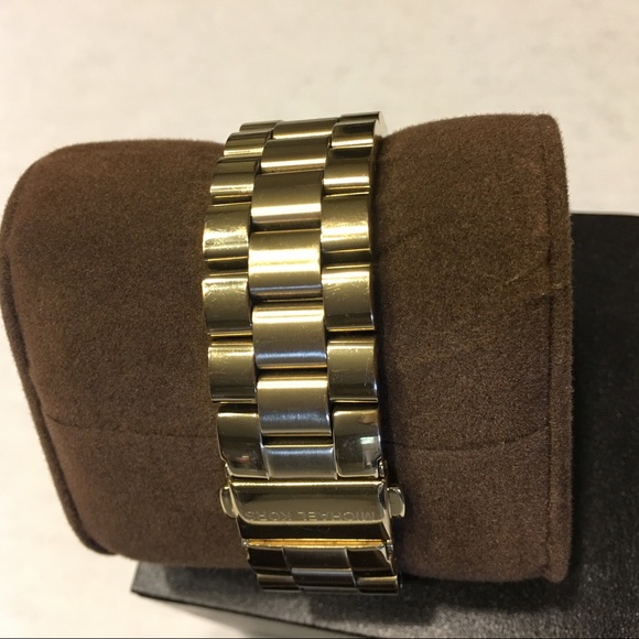 SOLD!!-Michael Kors MK3264 Women's Slim Runway - Picture 6 of 7