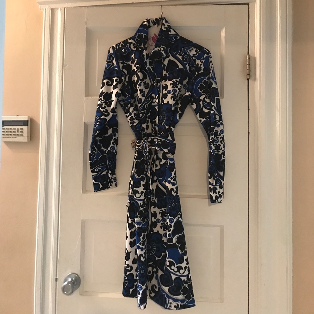 Vintage shirt dress from 60's to early 70's.
