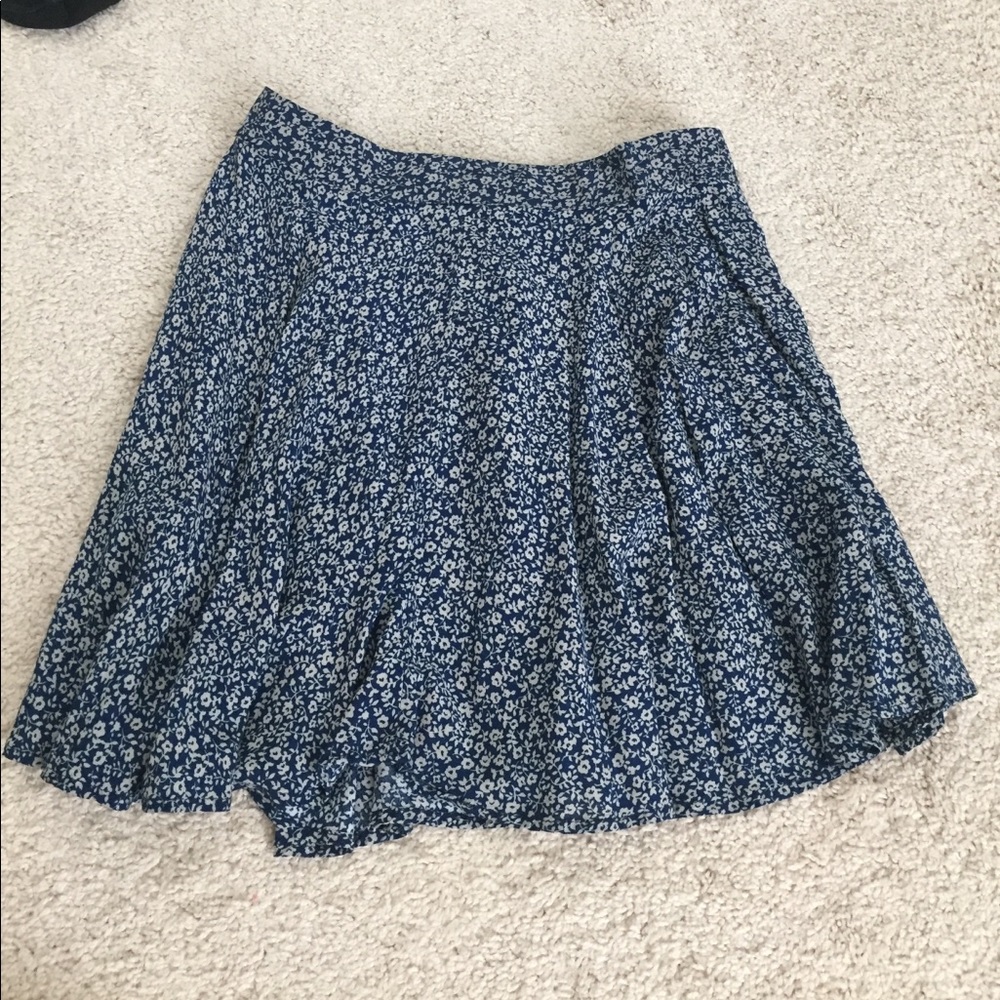 Forever 21 blue floral skater skirt