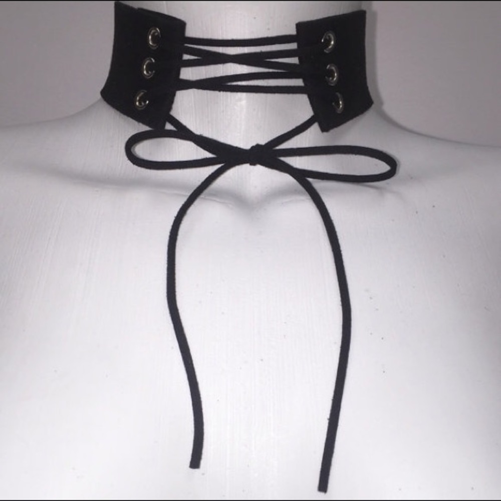 "Kim" Black Suede Lace Up Choker - Picture 5 of 5
